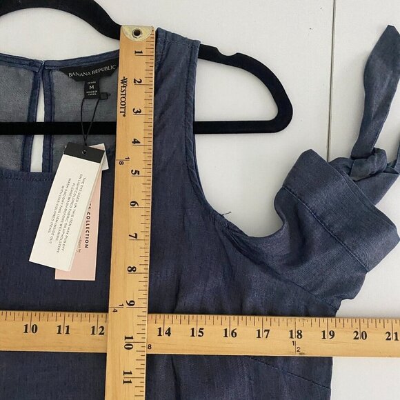 Banana Republic Blue Chambray Cold Shoulder Top Size M Petite Short Sleeve - Picture 8 of 10